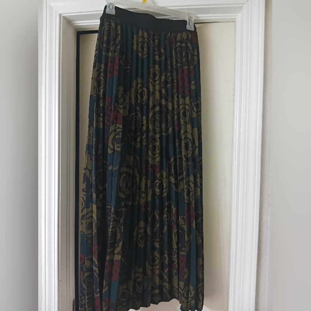 Cute floral skirt Maxi
